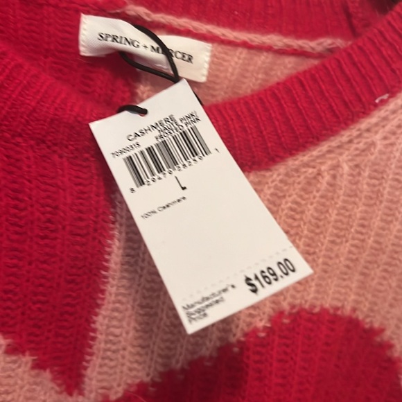Fabulous 2 tone pink cashmere sweater with heart. NWT Size Large. - Picture 11 of 11